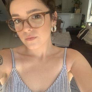 Meet your Posher, Toni